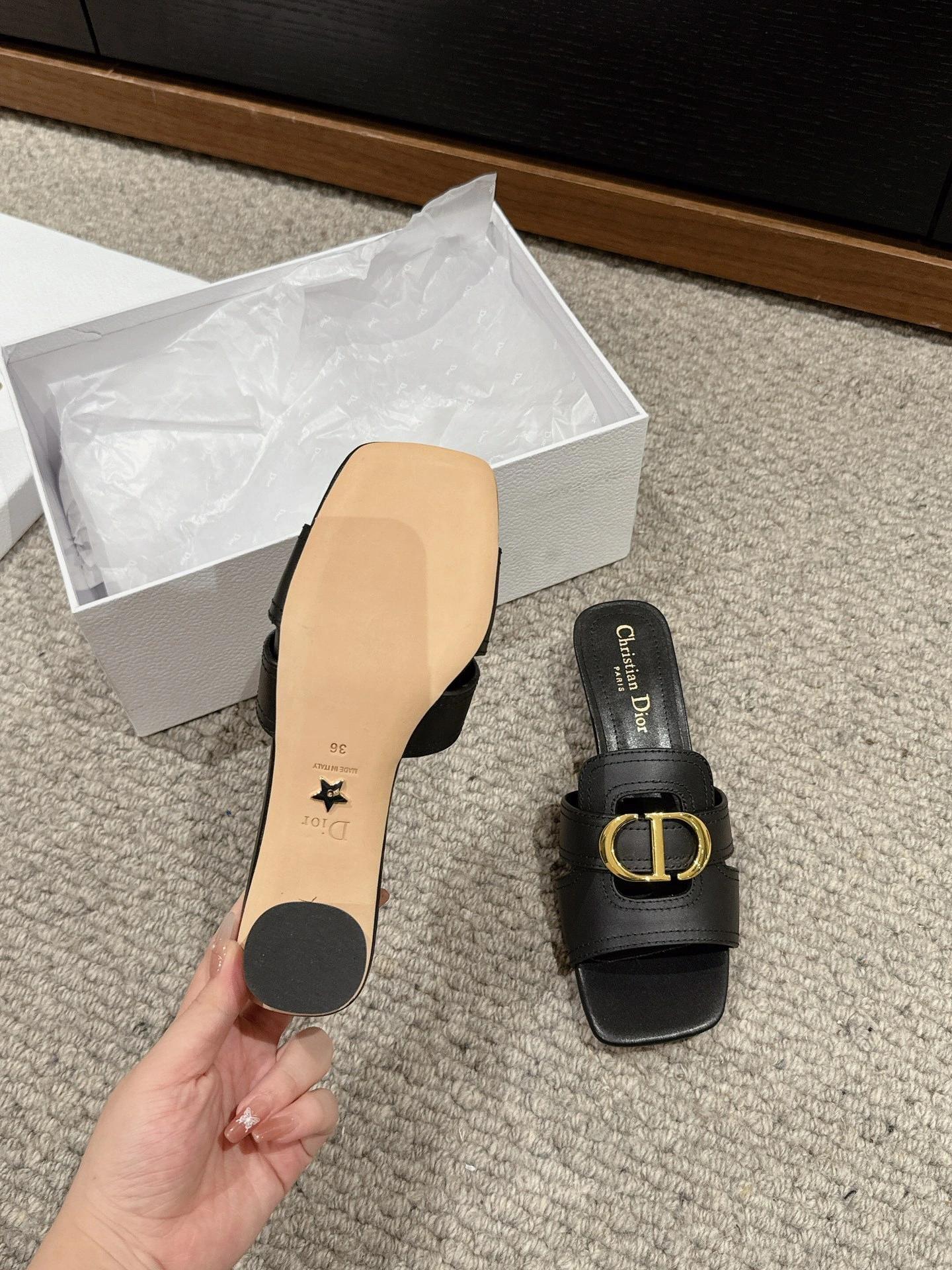 &COCO-- 4ior KCQ883VEA_S900 Calfskin Heel height：3.5CM item:D-X158F1260